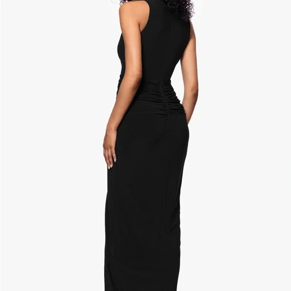 Betsy & Adam Black Ruched V-Neck Maxi Dress